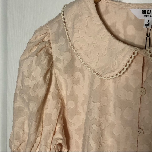 NEW BB DAKOTA STEVE MADDEN babydoll collar Puff sleeve embroidered design size S - Picture 9 of 12